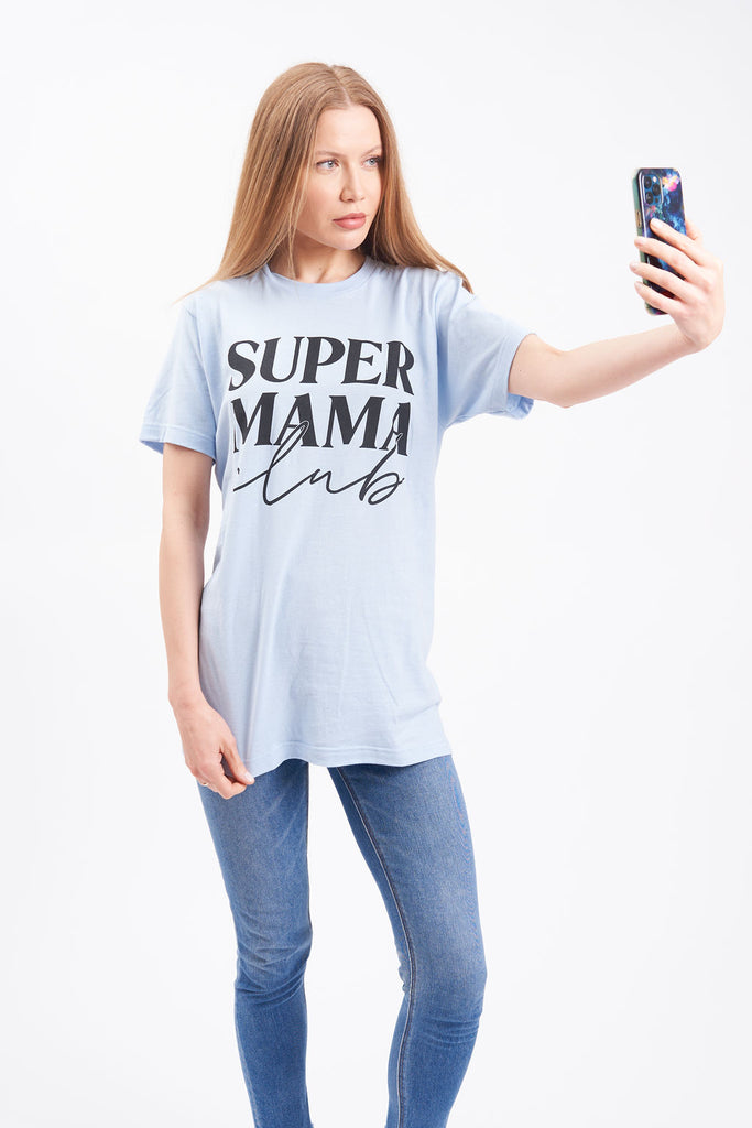 Graphic women’s t-shirt with printed “Super Mama Club” lettering.